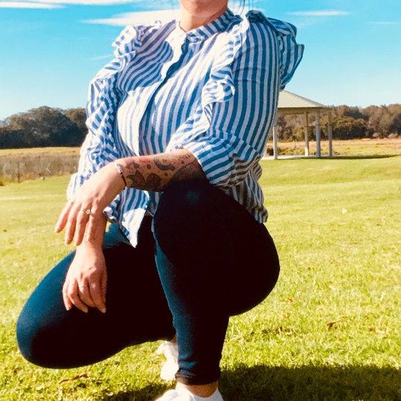 SOLD Blue & White Stripe Cotton Long Sleeve MVN Ruffle Button Up Shirt 12 - Picture 14 of 16